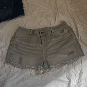 NWT Aerie Women's Distressed Gray Denim Shorts - Large